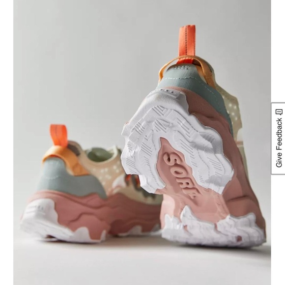 SOREL® Women's Kinetic Breakthru Tech Lace Sneakers in Chalk/Eraser Pink Sz 8.5 - Picture 3 of 10